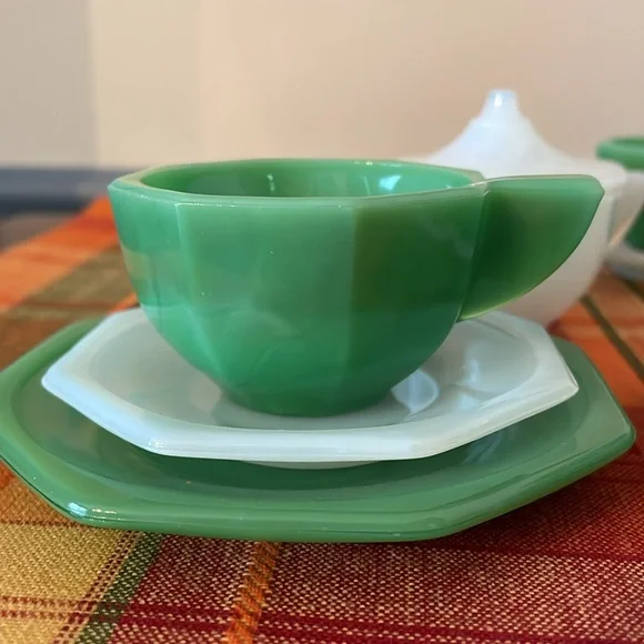 Akro Agate Children’s Tea-set 1940’s - Picture 2 of 9